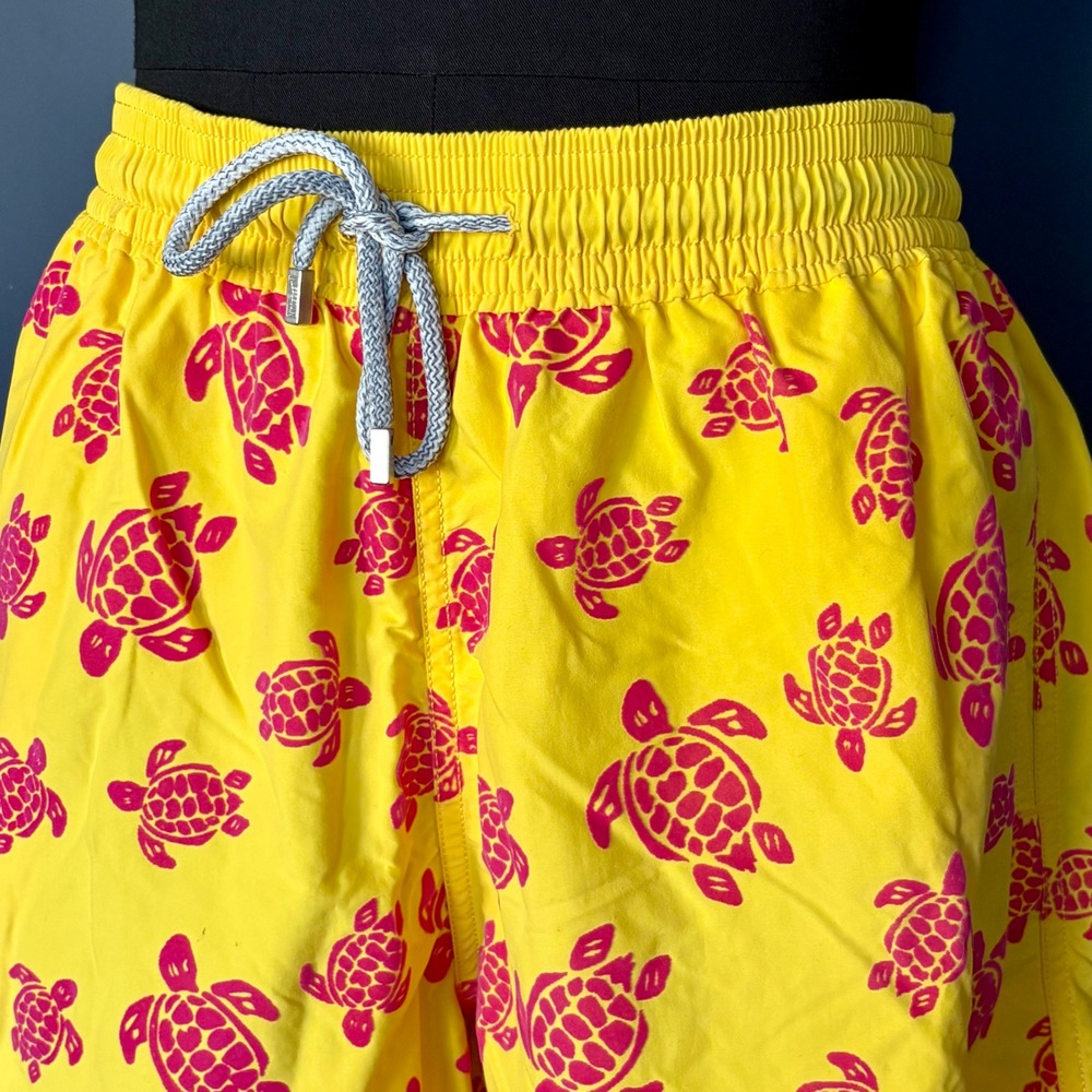 Vilebrequin Moorea Turtle Print Swim Trunks | Sz XXXL | Yellow Pink Beach